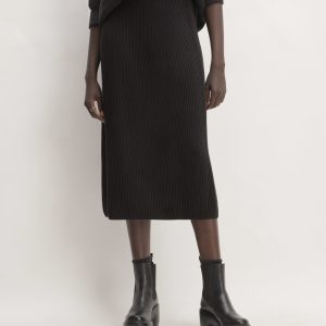 The Organic Cotton Sweater Midi Skirt | Black