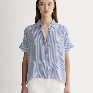 The Boxy Shirt in Washable Silk | Blue / White