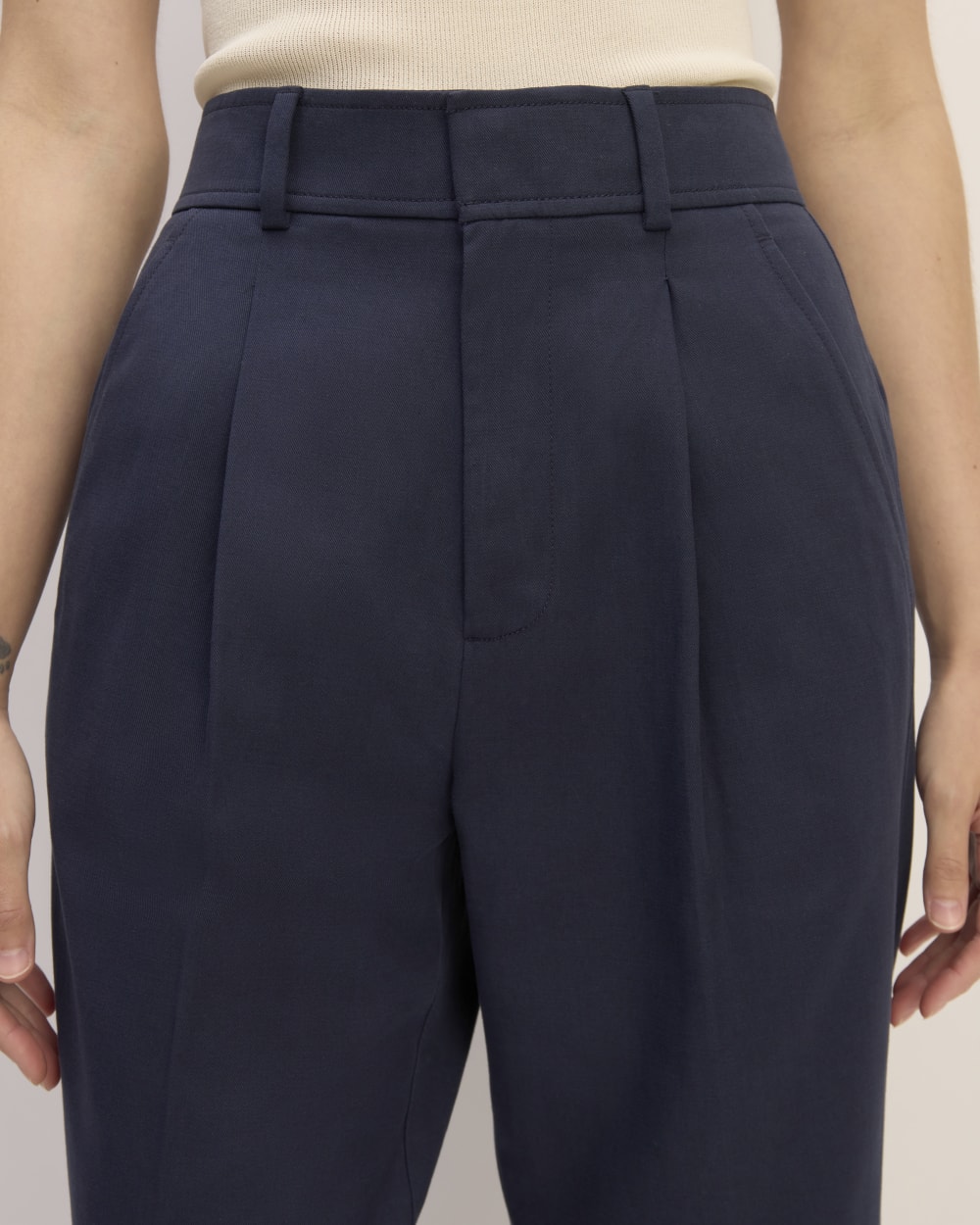 The Draper Tapered Pant in Buttersmooth | Navy - Image 4