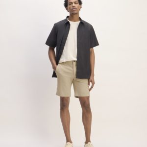 The 9 Slim-Fit Performance Chino Short | Trench Coat Khaki