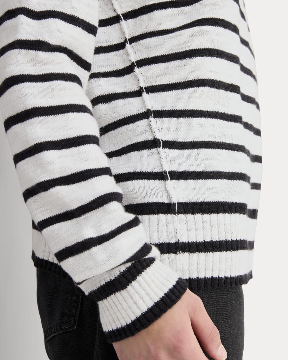 The Slouch Sweater in Cotton Linen | White / Black - Image 4