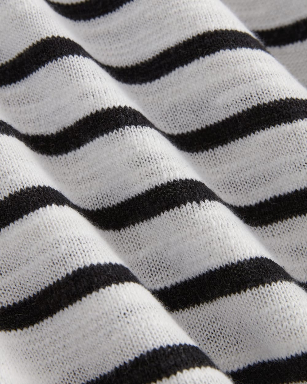 The Slouch Sweater in Cotton Linen | White / Black - Image 6