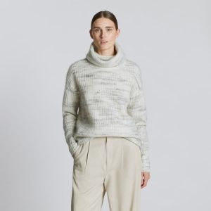 The Alpaca Oversized Turtleneck | Light Grey Heather