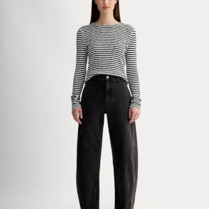 The Way-High® Twist Curve Jean | Washed Black