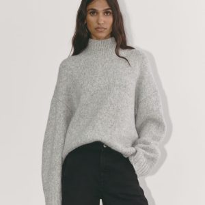 The Cloud Oversized Turtleneck | Heather Grey