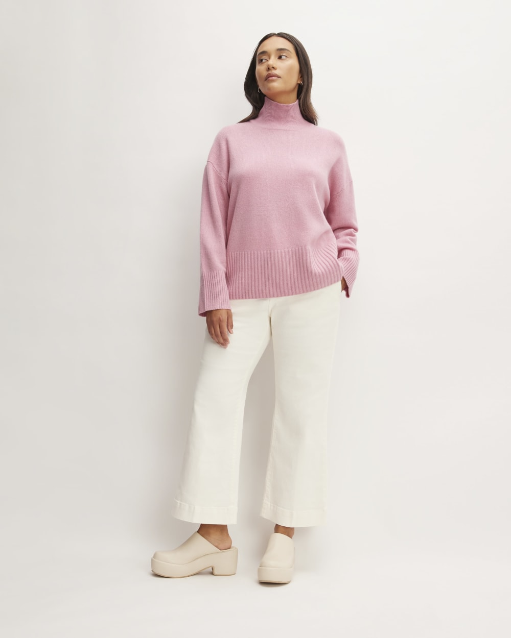The Cashmere Oversized Turtleneck | Bubblegum - Image 3