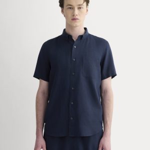 The Classic Short-Sleeve Shirt in Linen | Navy