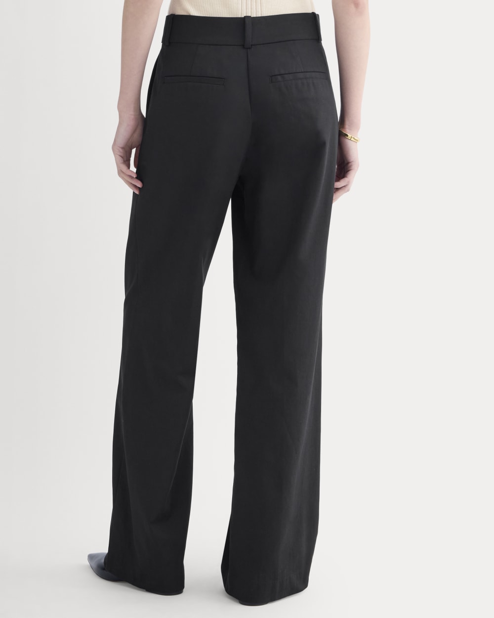 Wide-Leg Trouser in Buttersmooth | Black | 32 Inseam - Image 5