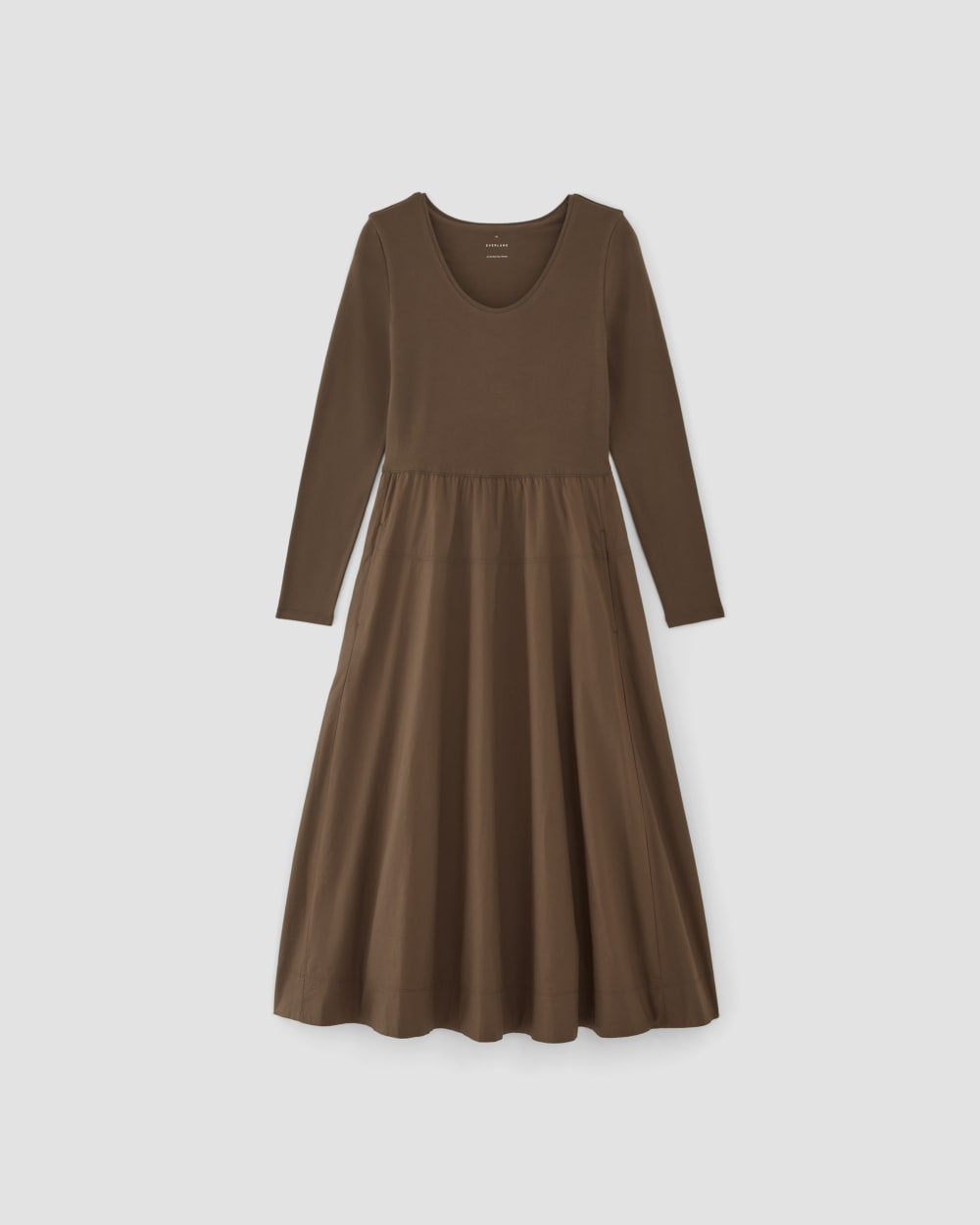 The Long-Sleeve Riviera Dress | Cocoa - Image 2