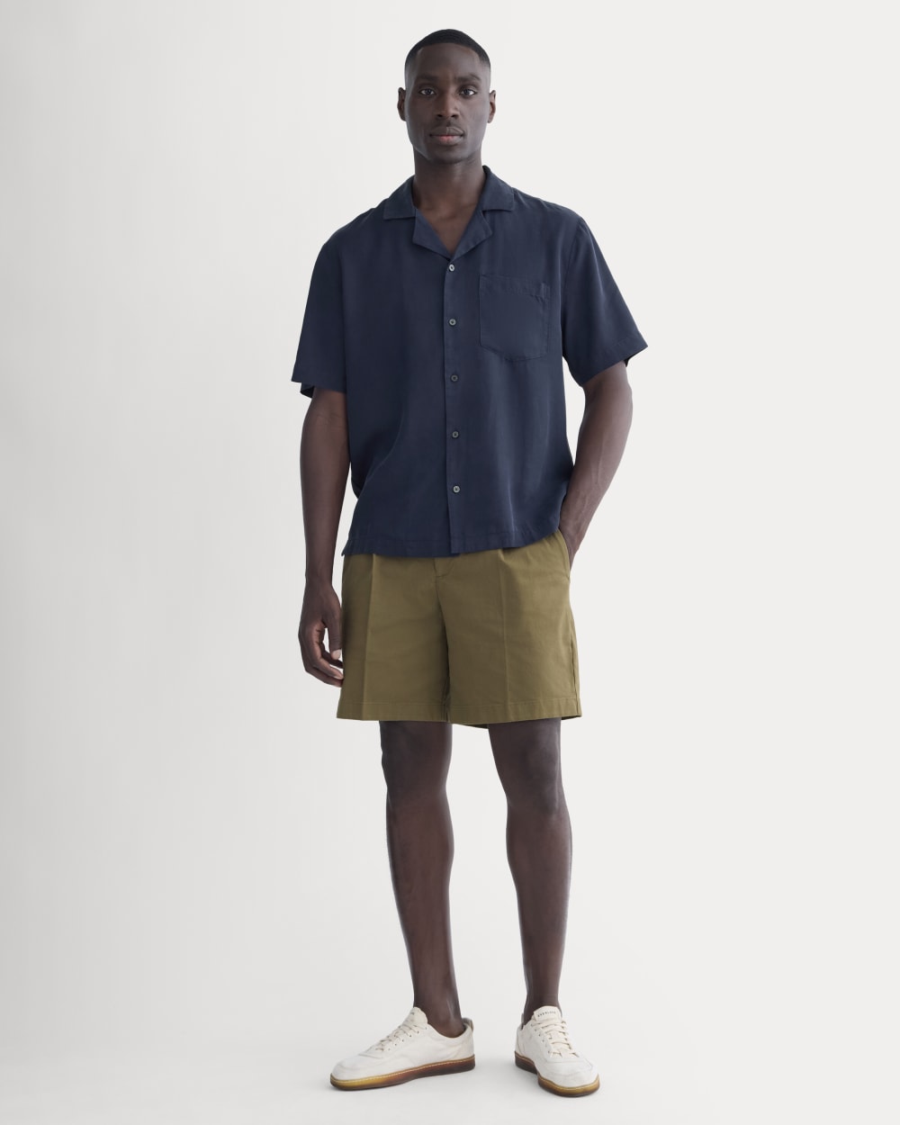 The Resort Shirt in Butterlite | Navy - Image 3